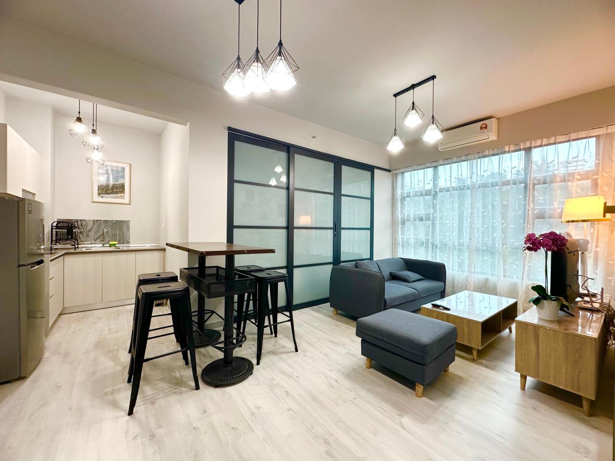 קוטה קינבלו Sunset Seaview Vacation Condos @ Jesselton Quay מראה חיצוני תמונה