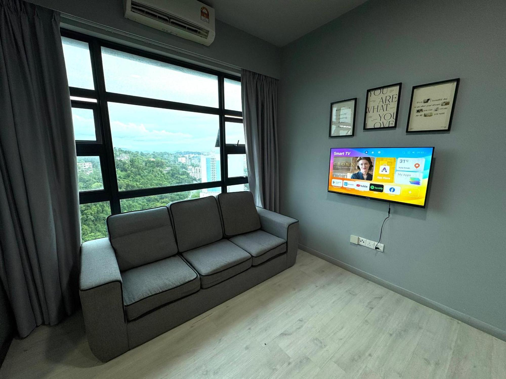 קוטה קינבלו Sunset Seaview Vacation Condos @ Jesselton Quay מראה חיצוני תמונה